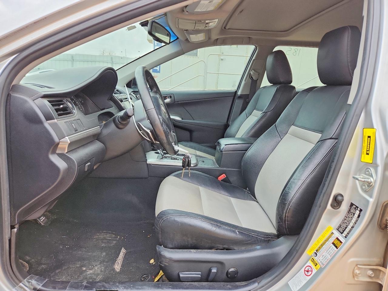 2012 TOYOTA CAMRY