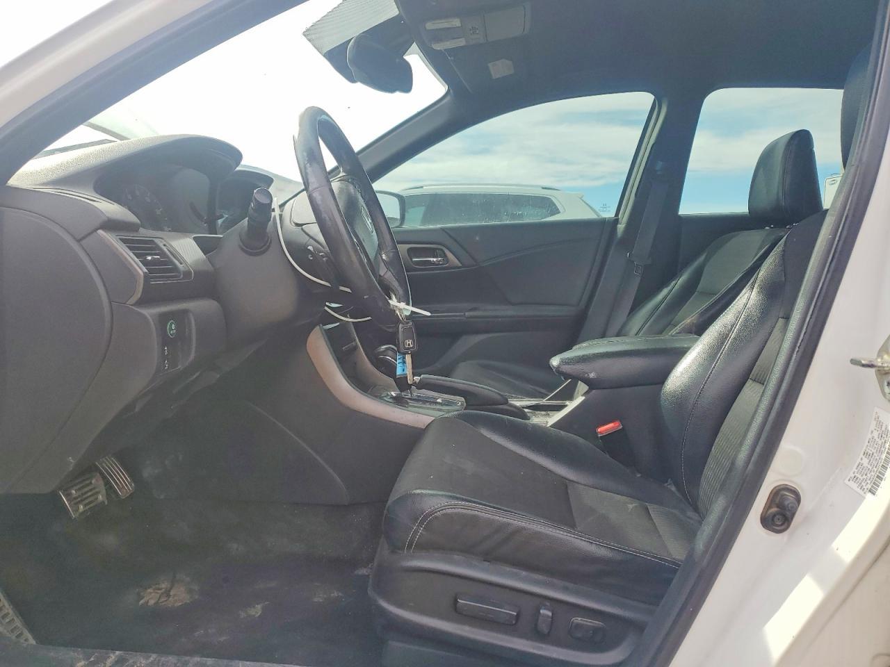 2016 HONDA ACCORD