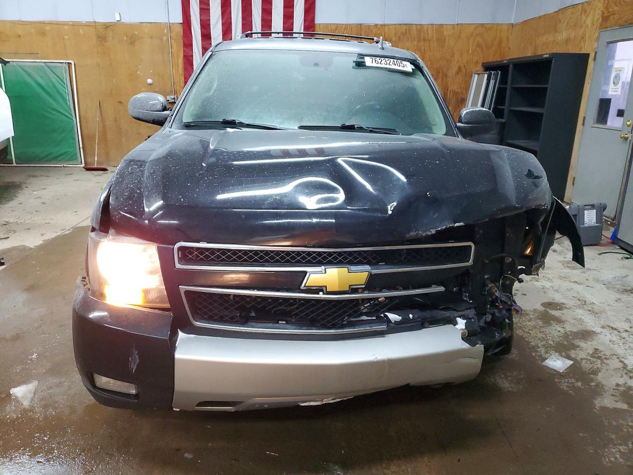 2014 CHEVROLET Tahoe