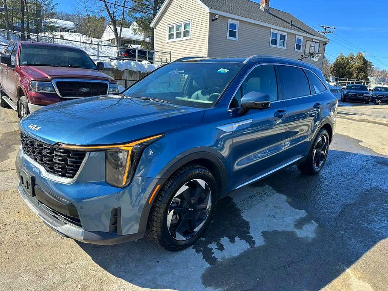 2025 KIA SORENTO