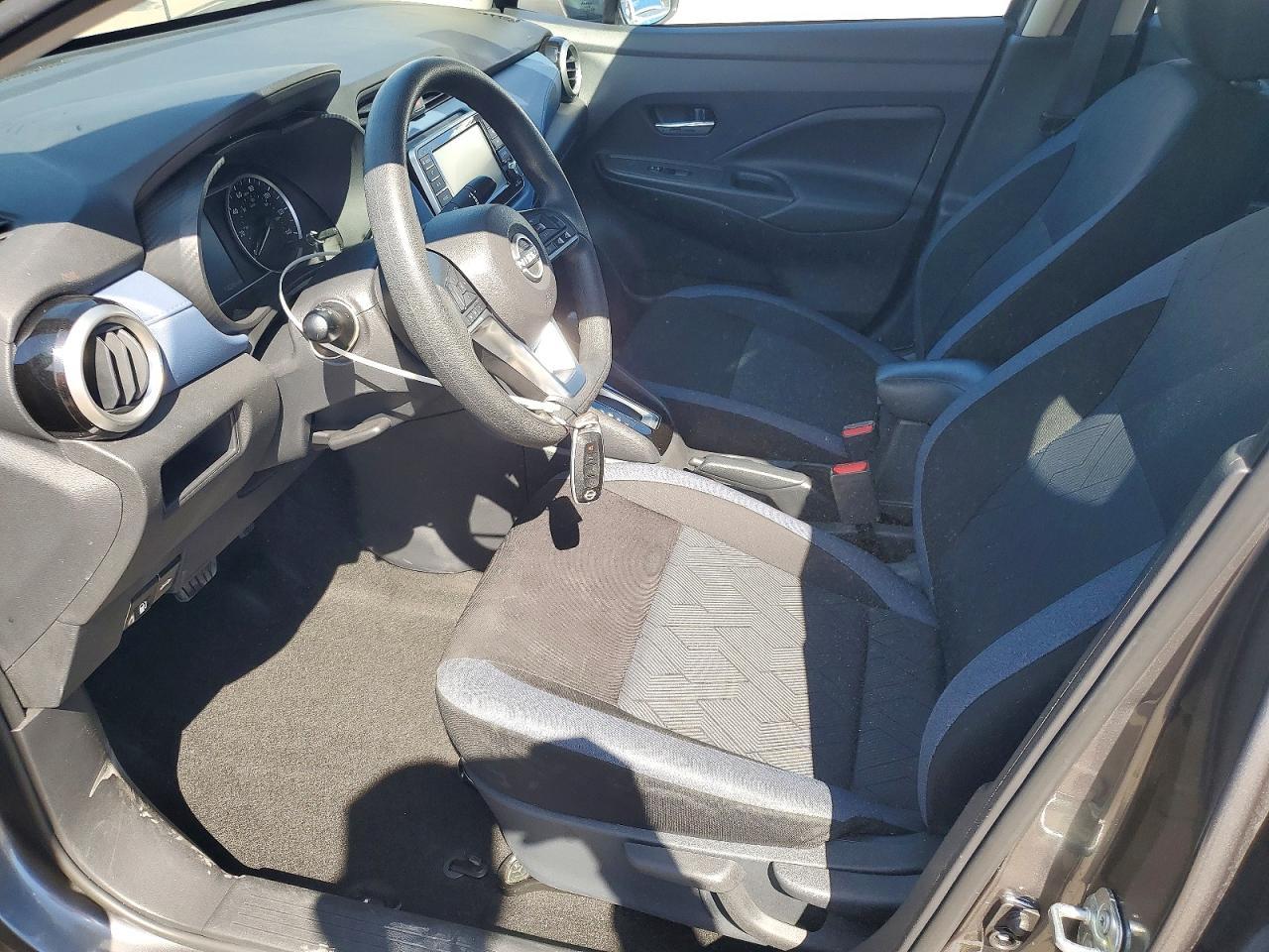 2025 NISSAN VERSA