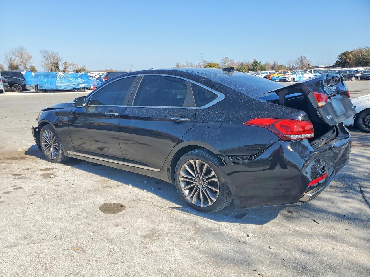 2015 HYUNDAI GENESIS
