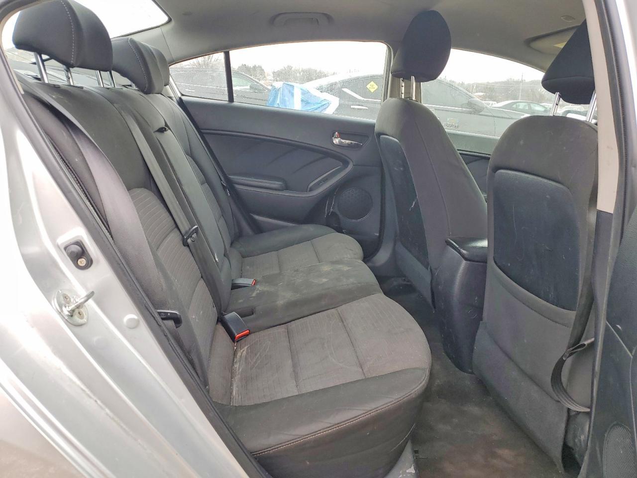 2015 KIA FORTE