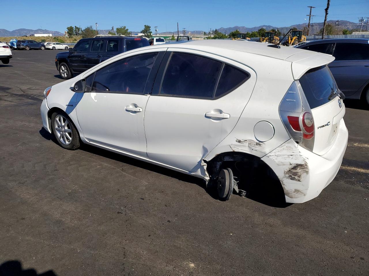 2012 TOYOTA Prius c