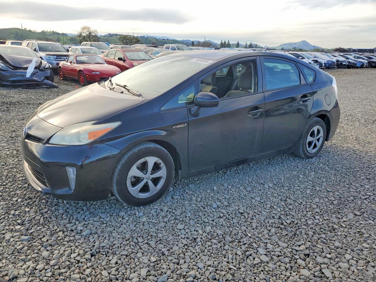 2015 TOYOTA PRIUS