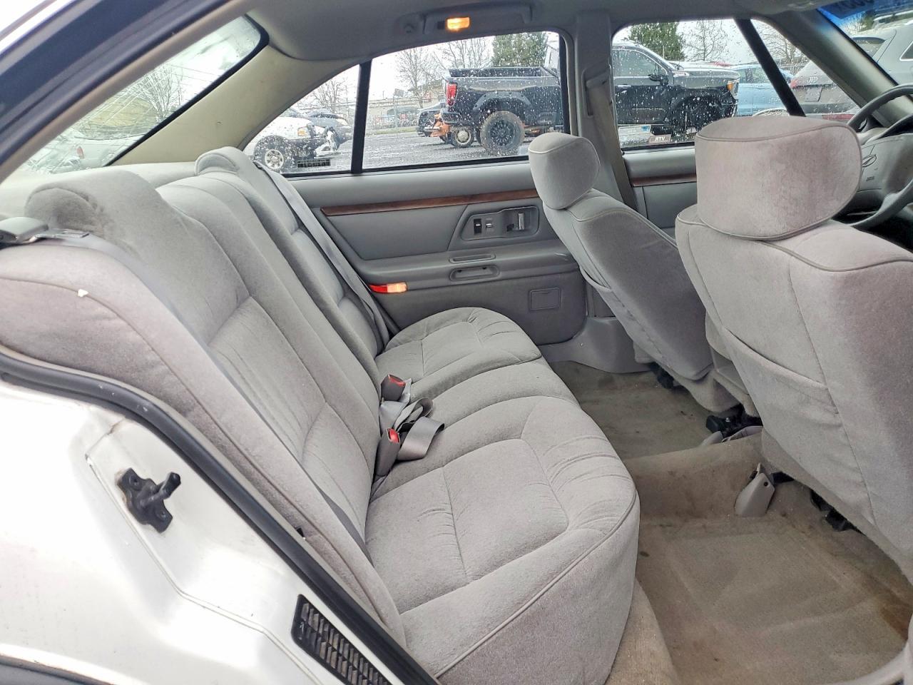 1998 OLDSMOBILE 88