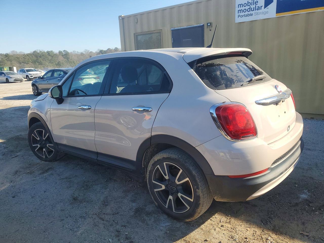 2016 FIAT 500X