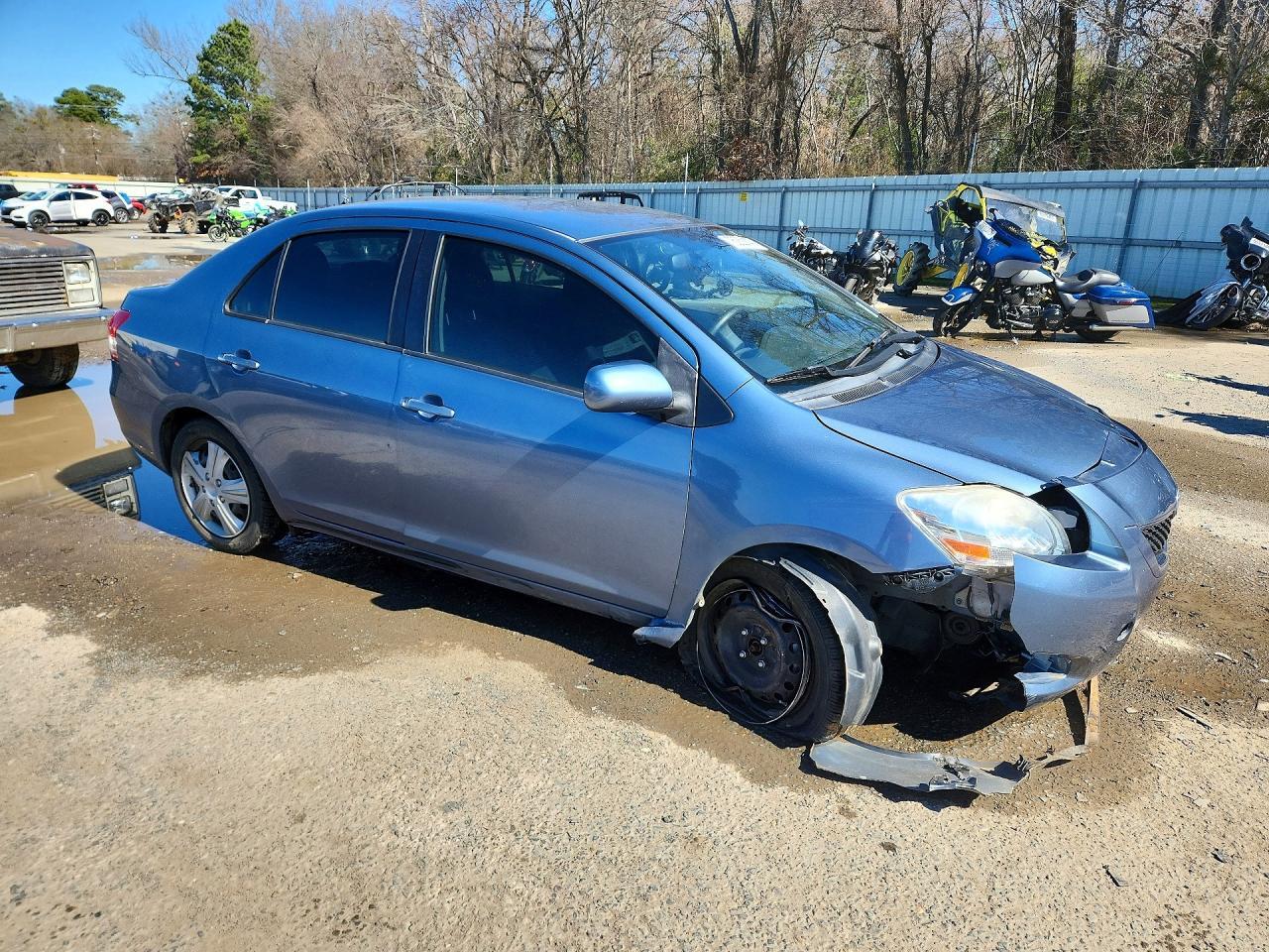 2012 TOYOTA YARIS