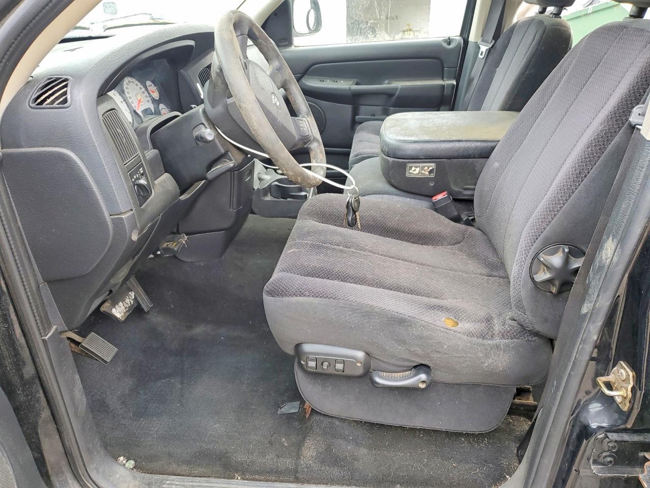 2004 DODGE RAM 1500