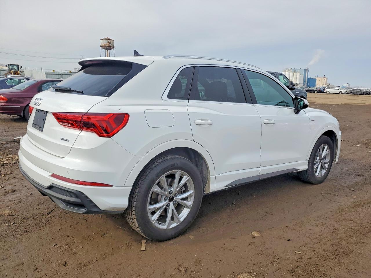 2023 AUDI Q3