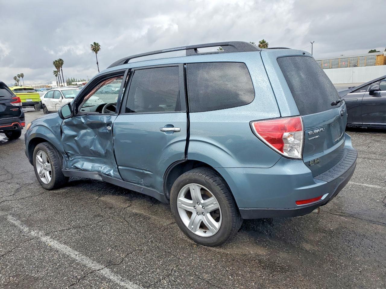 2010 SUBARU FORESTER