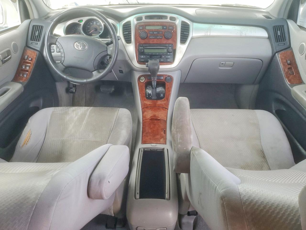 2006 TOYOTA HIGHLANDER