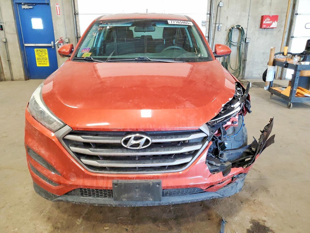 2016 HYUNDAI TUCSON