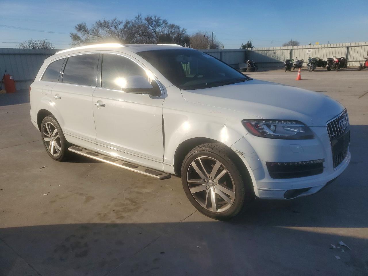 2014 AUDI Q7