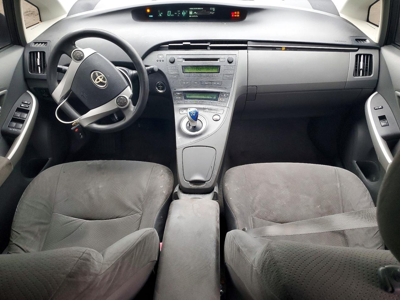2010 TOYOTA PRIUS