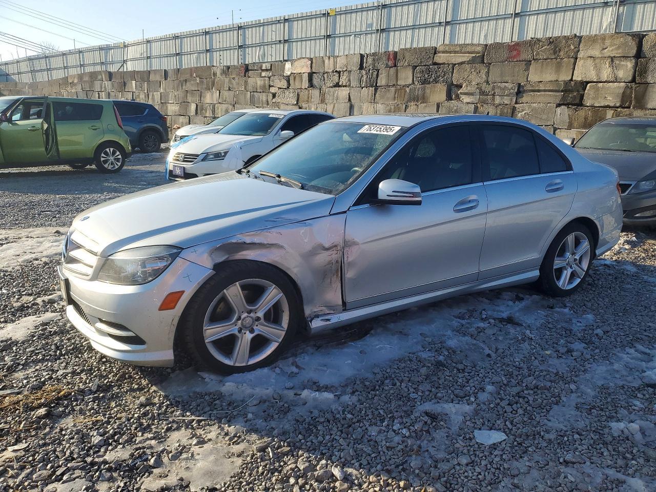 2011 MERCEDES-BENZ C-CLASS