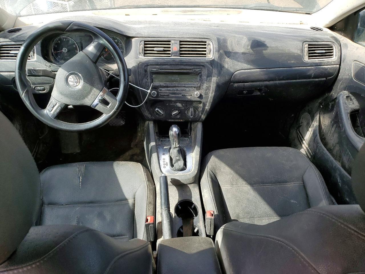 2012 VOLKSWAGEN JETTA