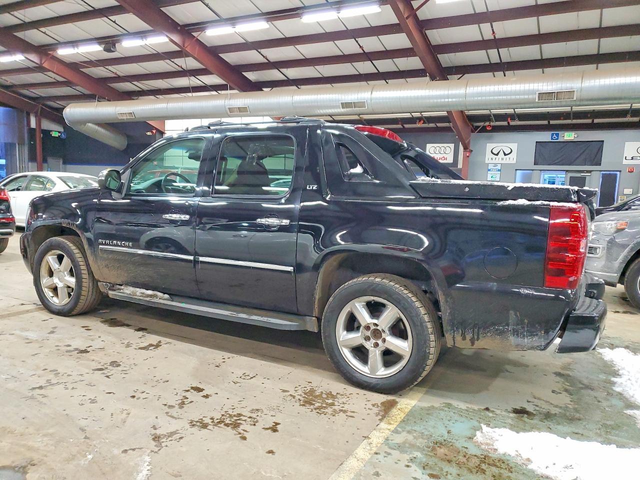 2012 CHEVROLET Avalanche