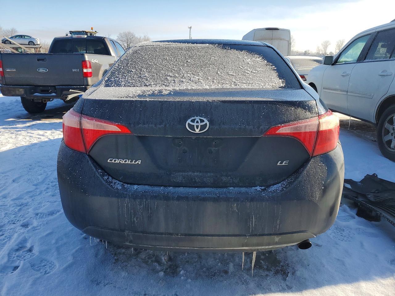 2017 TOYOTA COROLLA