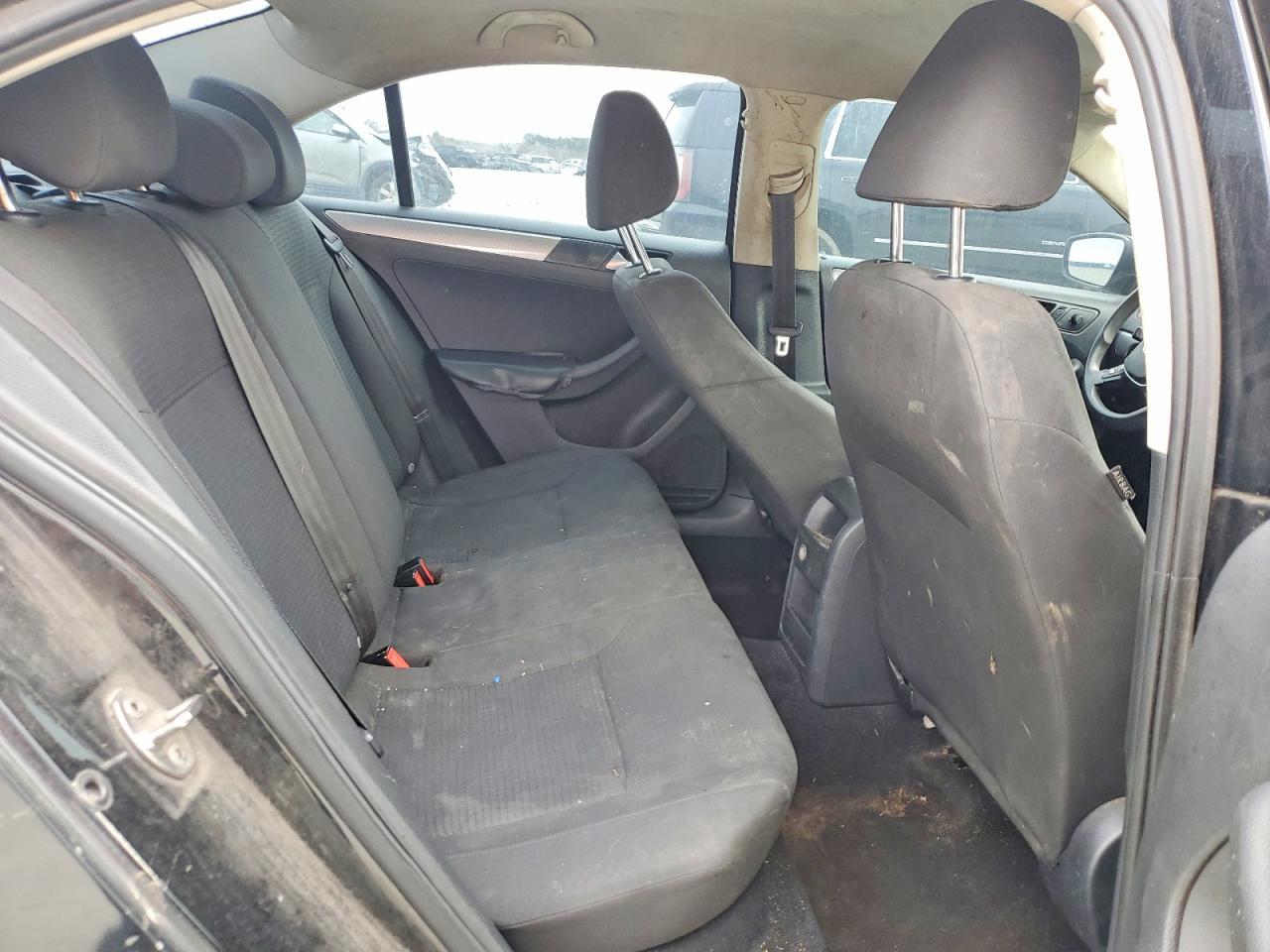 2016 VOLKSWAGEN JETTA