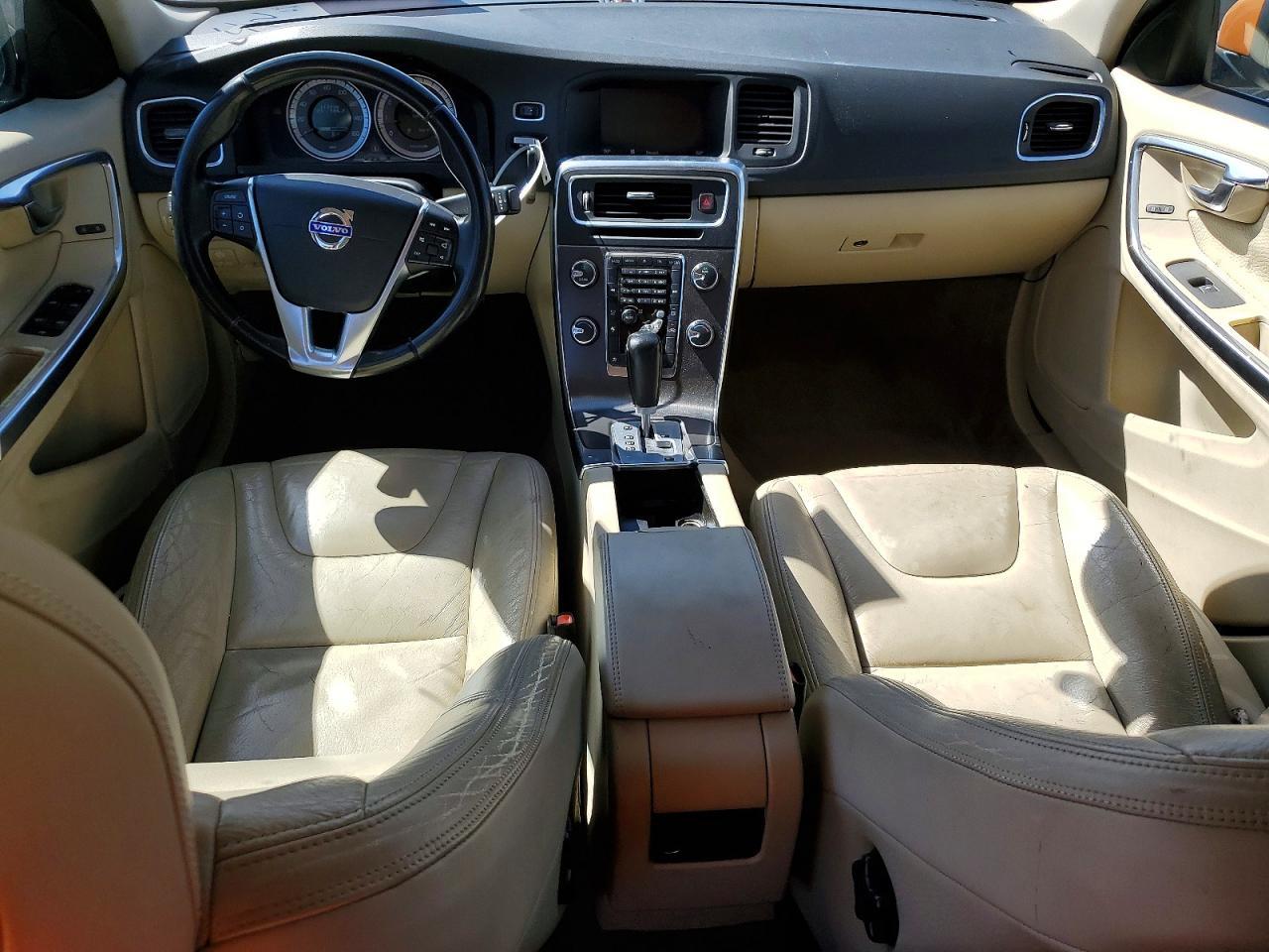 2012 VOLVO S60