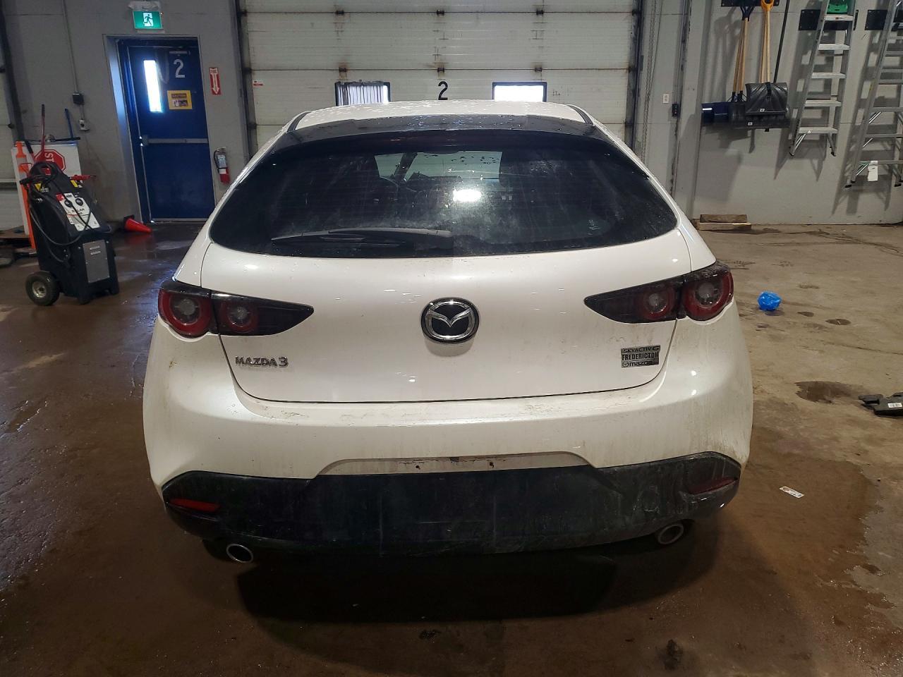 2025 MAZDA 3