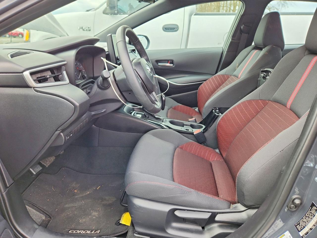 2025 TOYOTA COROLLA