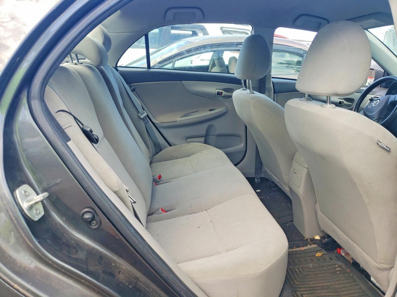 2012 TOYOTA COROLLA