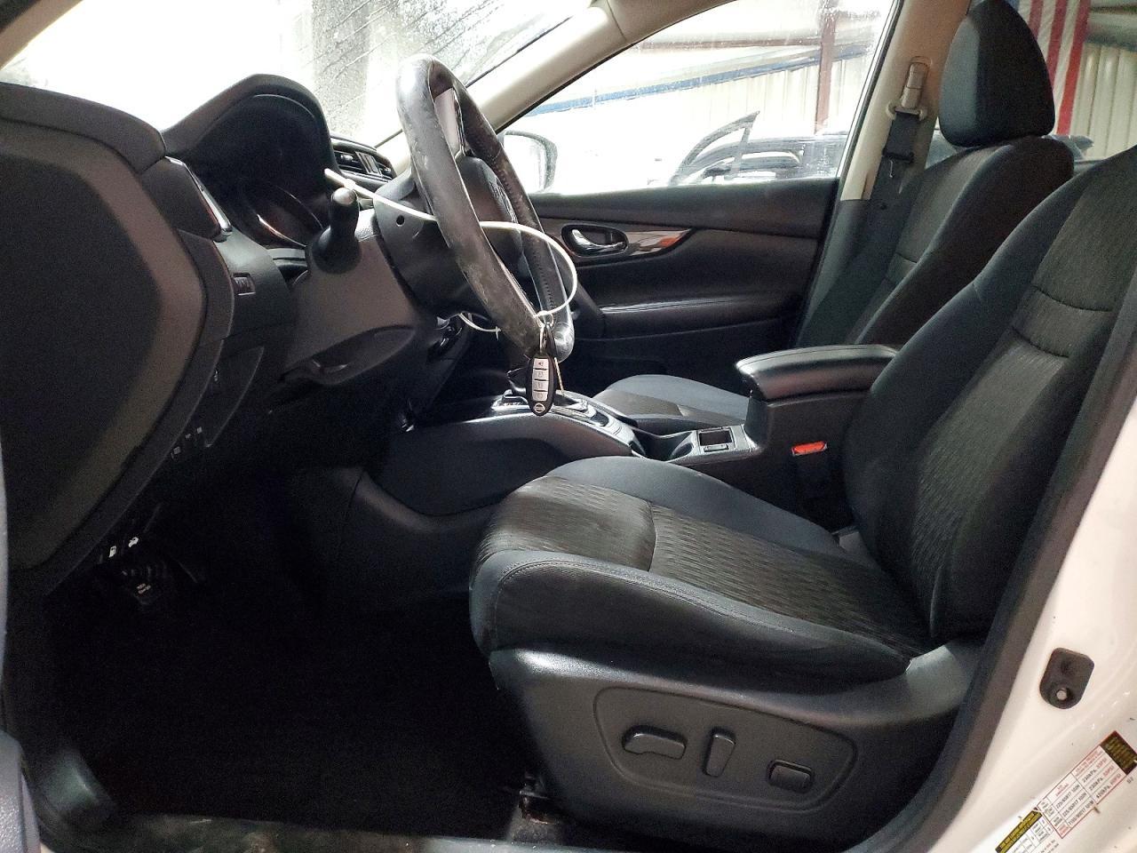 2017 NISSAN ROGUE