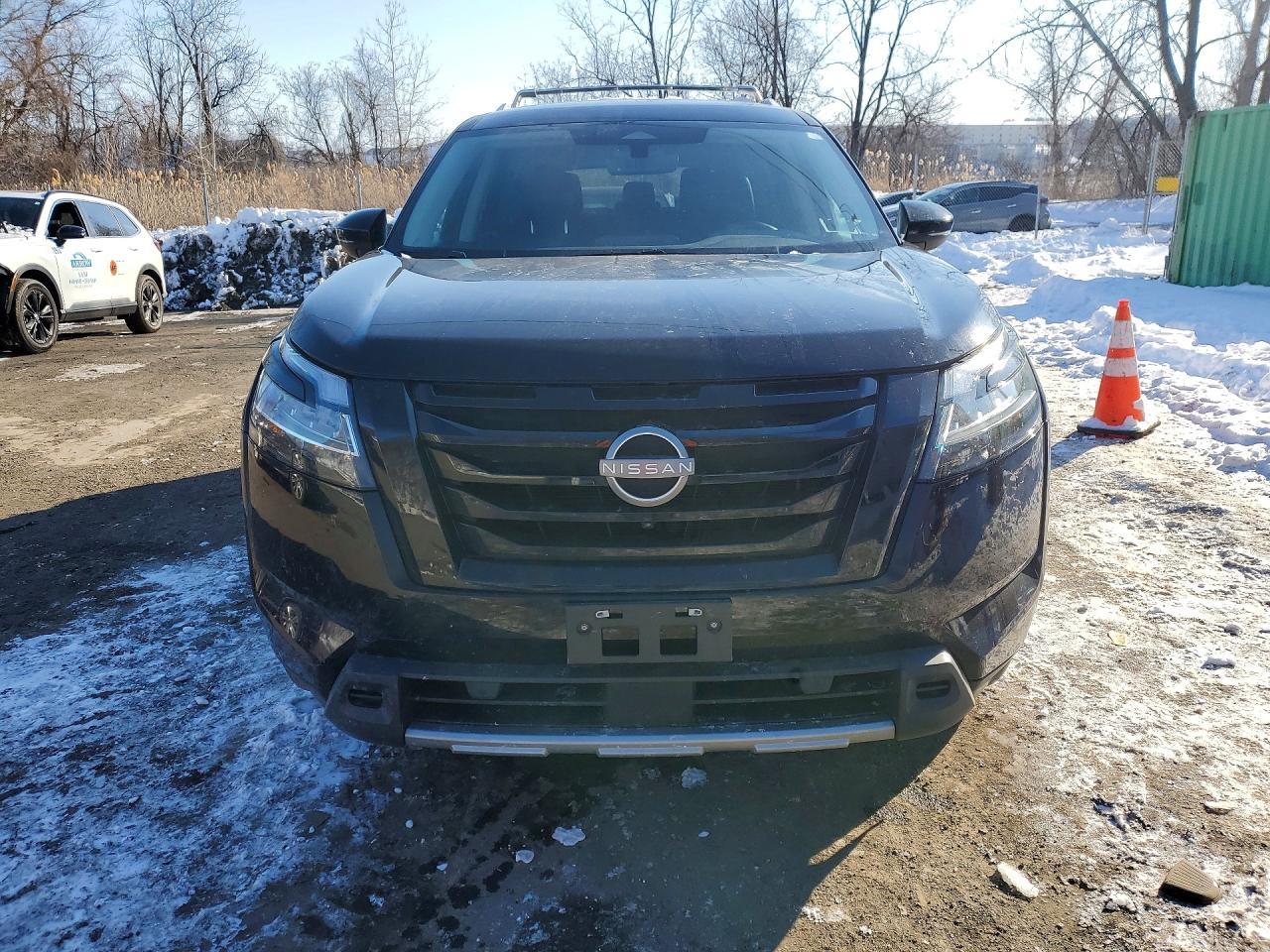 2024 NISSAN PATHFINDER