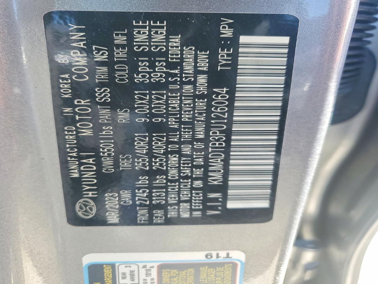 2023 GENESIS GV70