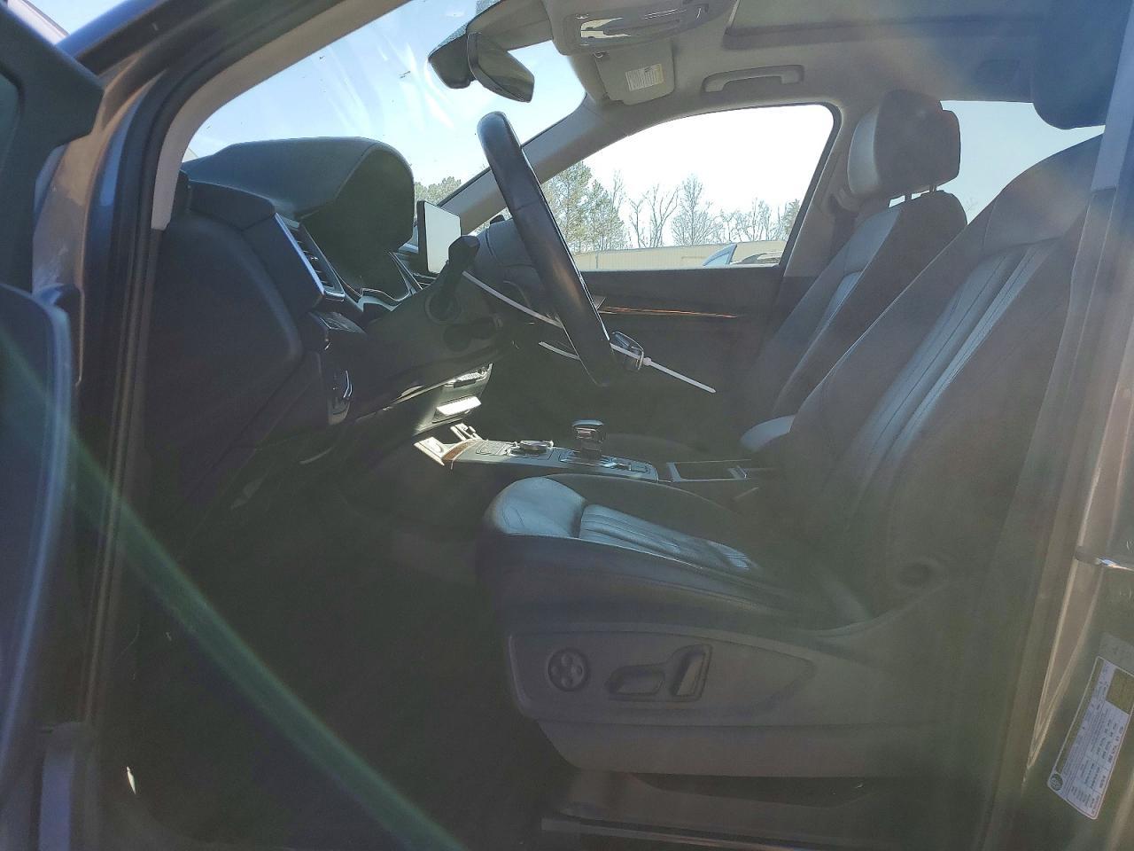 2020 AUDI Q5