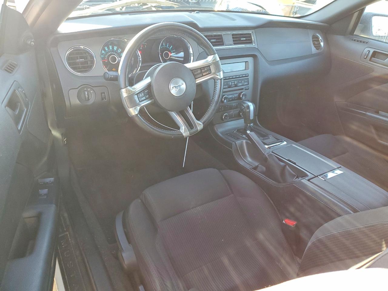 2013 FORD MUSTANG