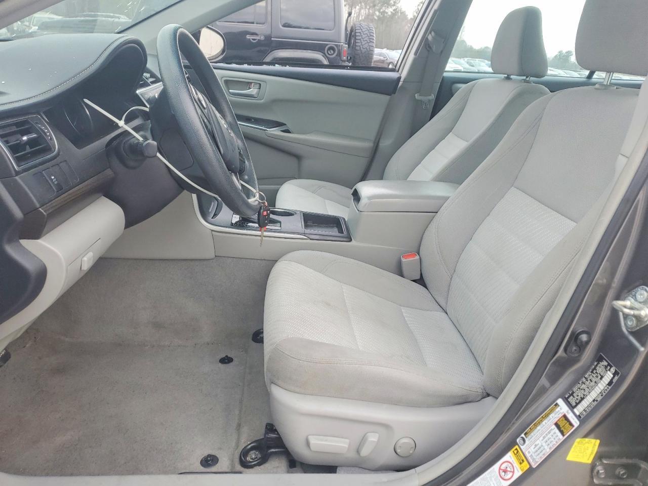 2017 TOYOTA CAMRY