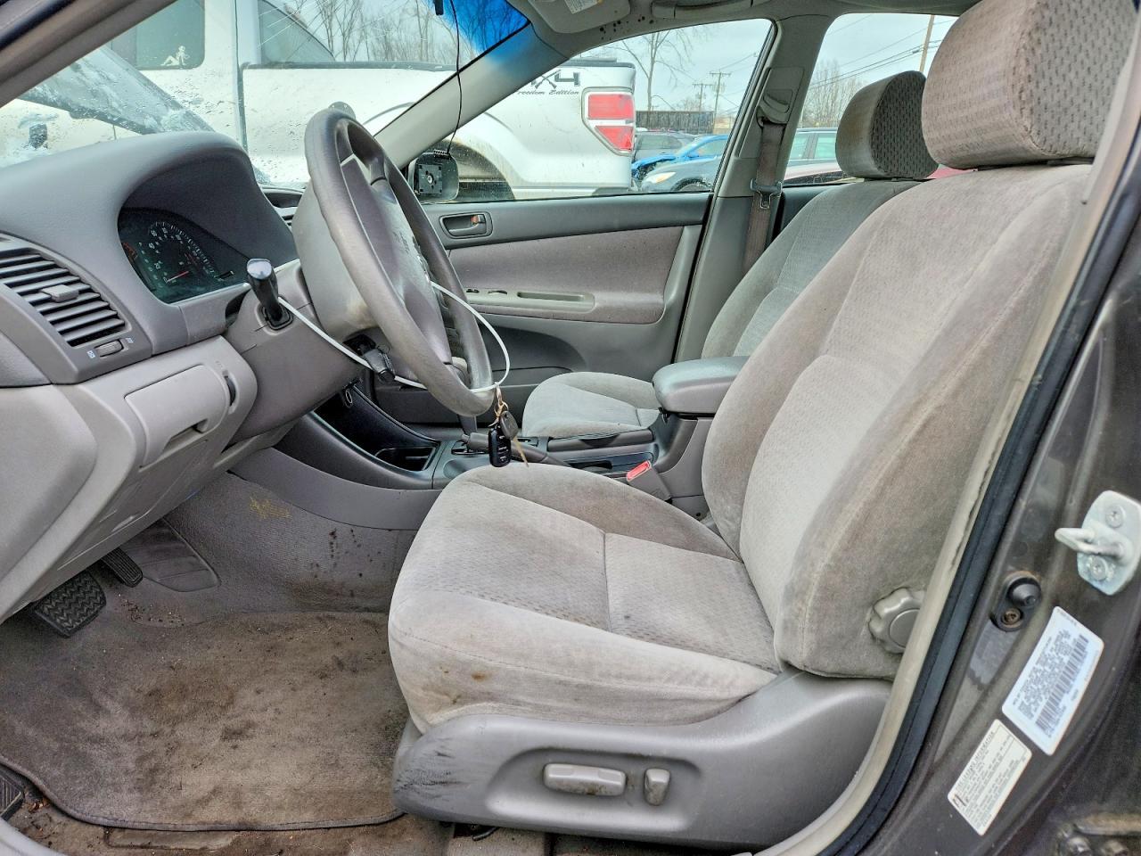 2002 TOYOTA CAMRY
