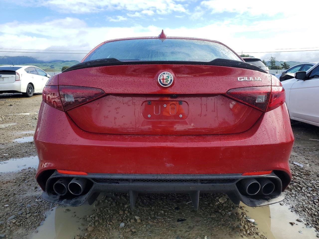 2017 ALFA ROMEO Giulia