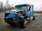 2012 VOLVO Vn