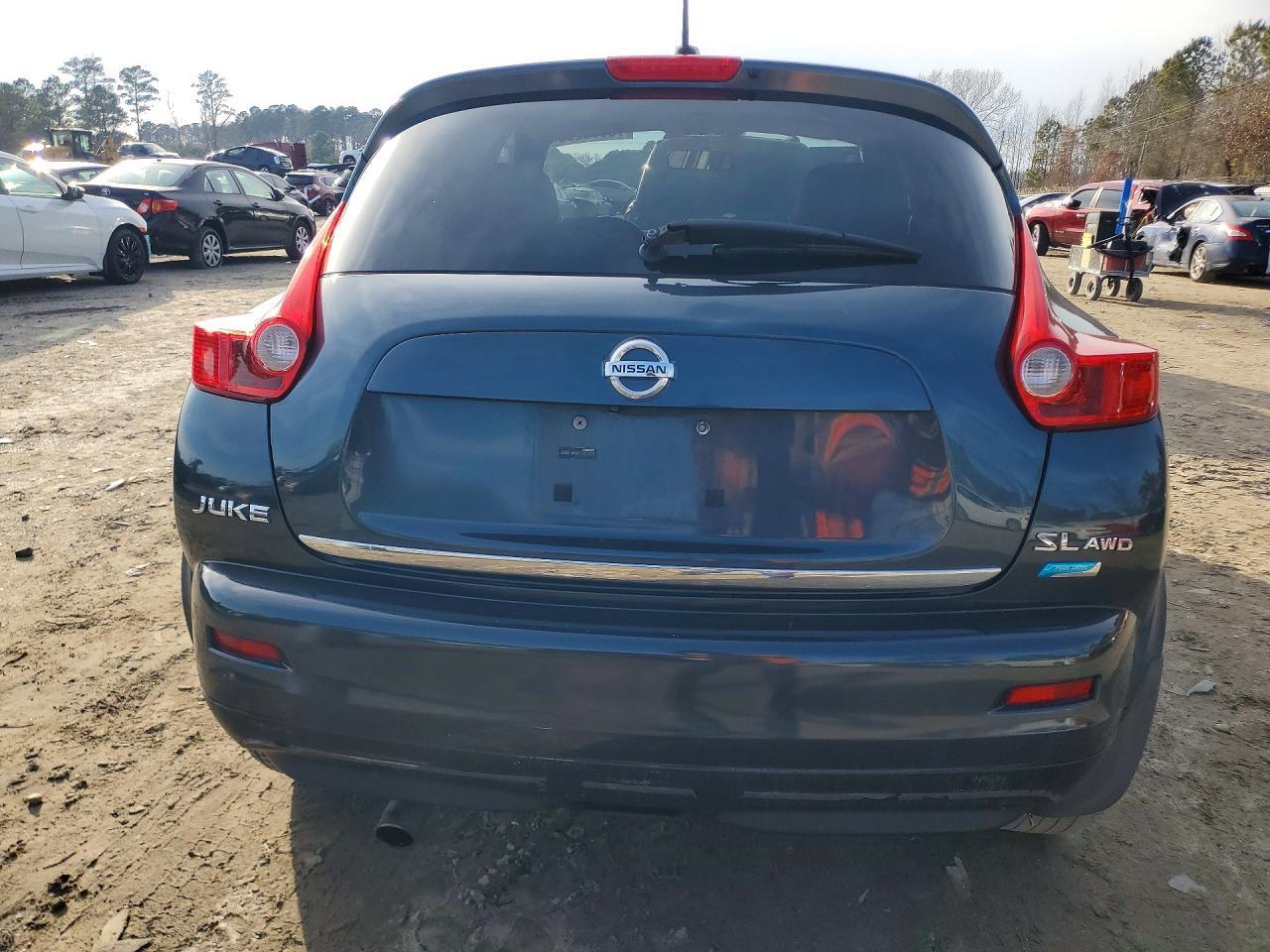 2012 NISSAN Juke