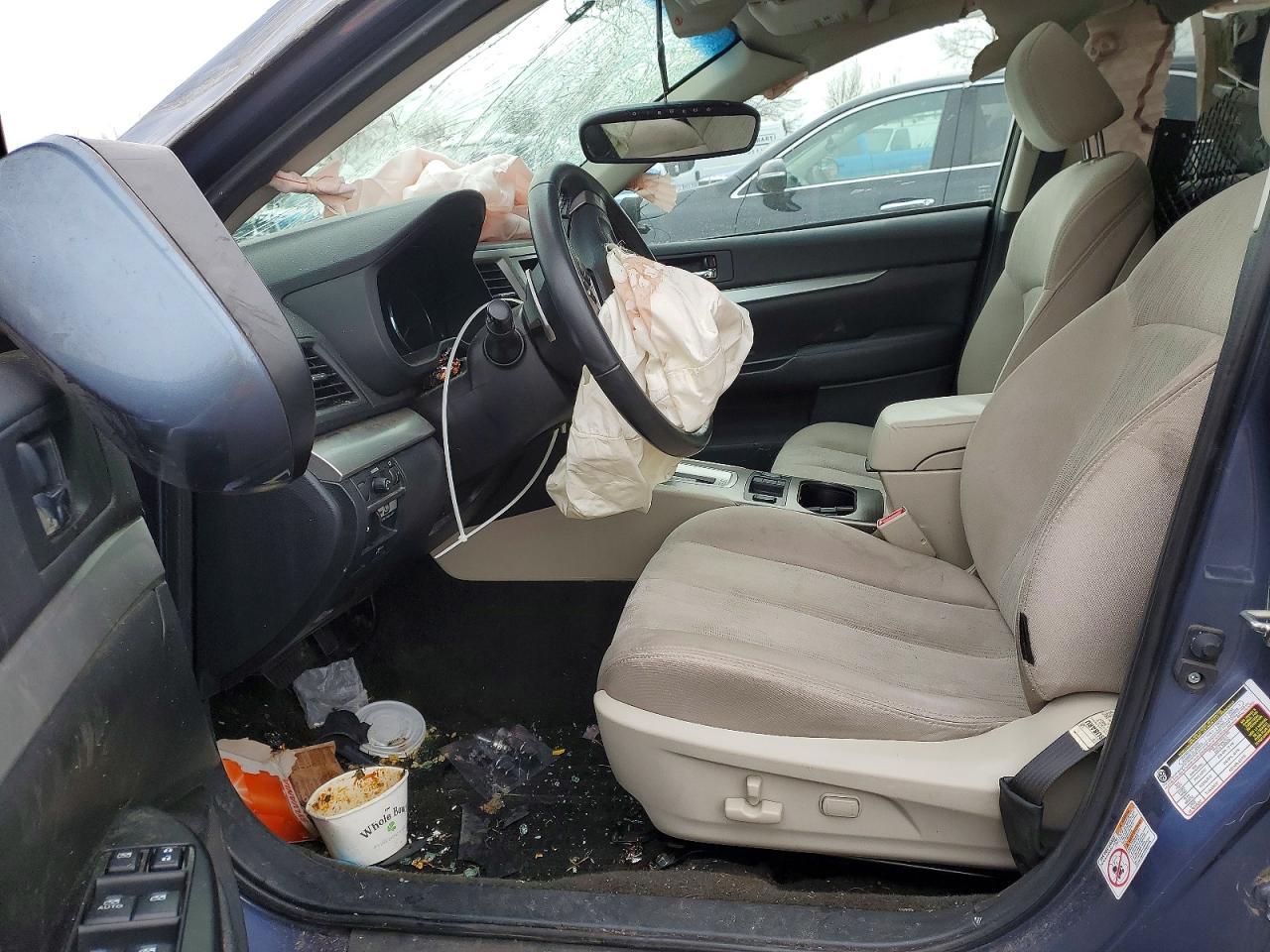 2014 SUBARU Outback