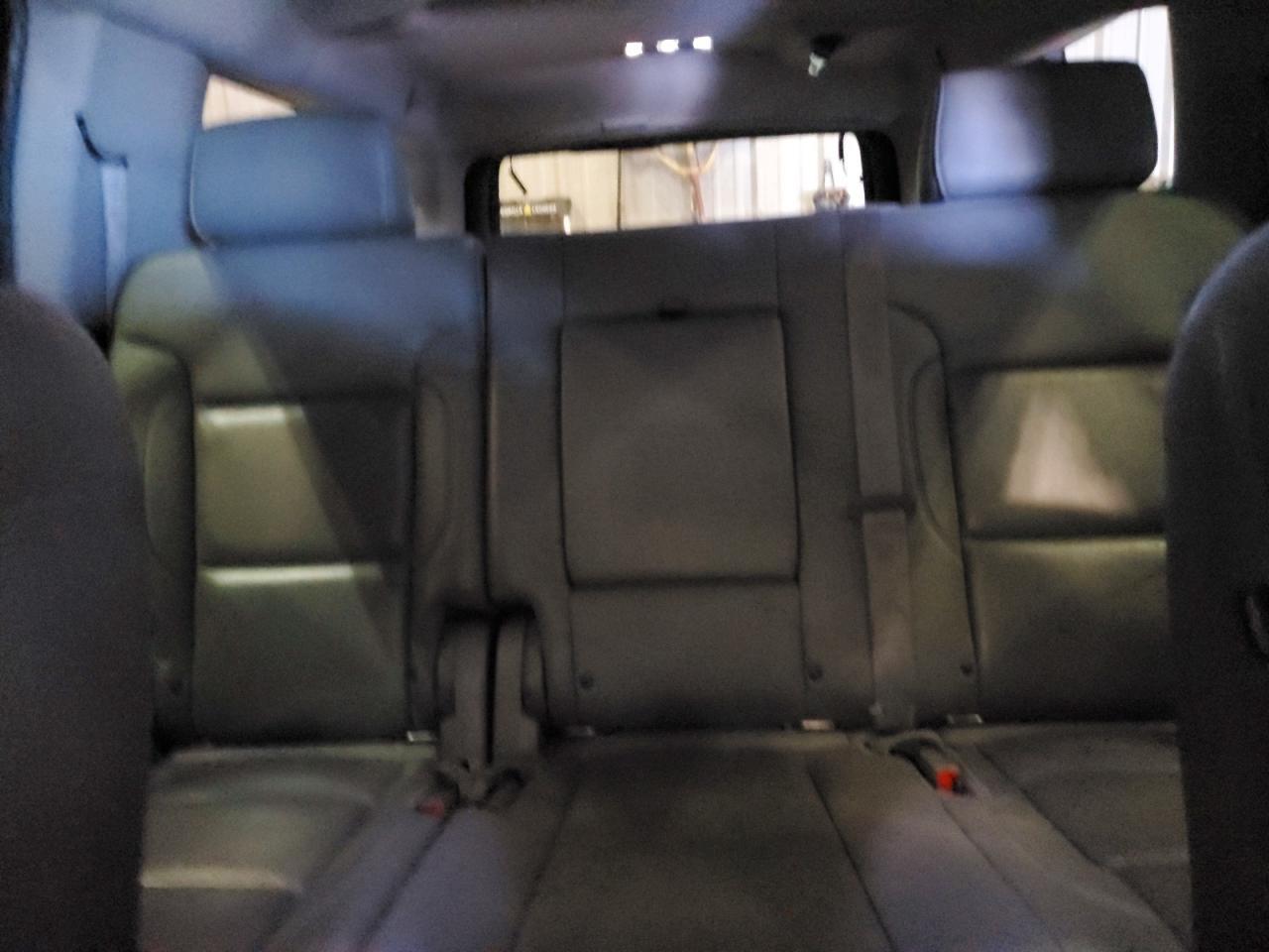 2016 CHEVROLET Suburban