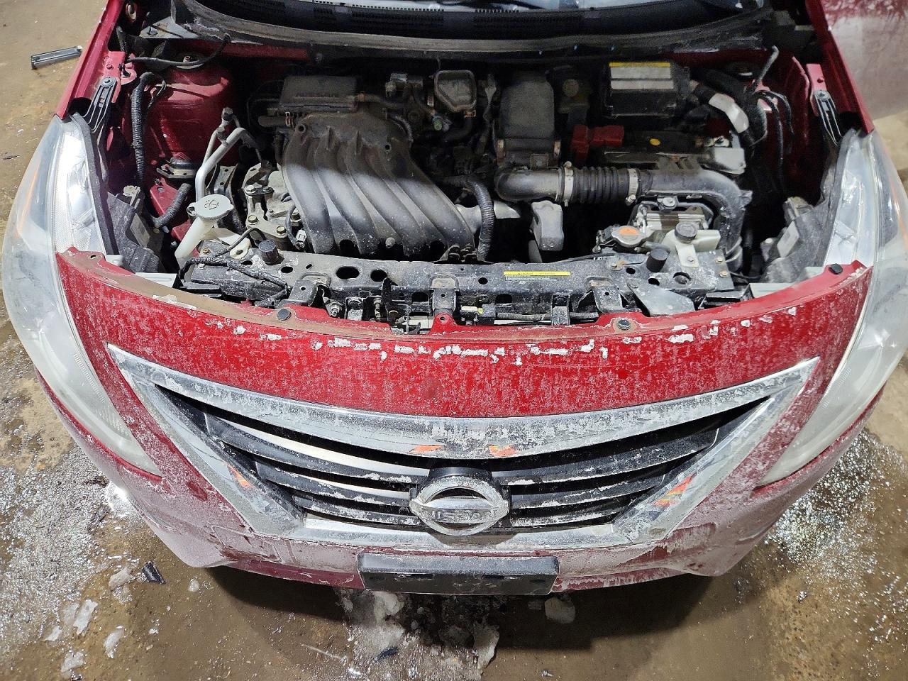 2015 NISSAN VERSA