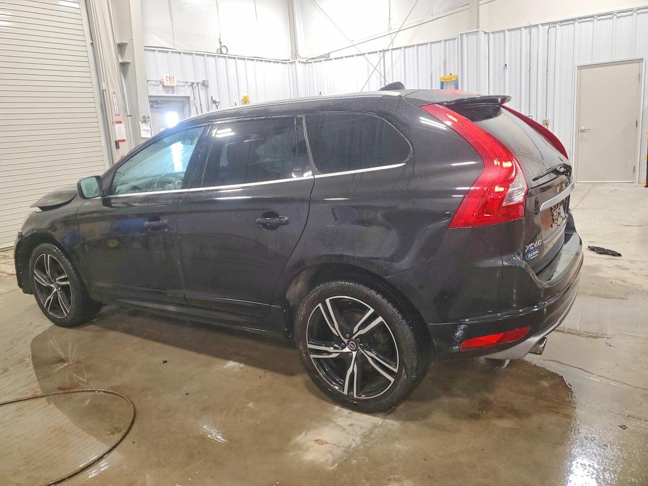 2017 VOLVO XC60