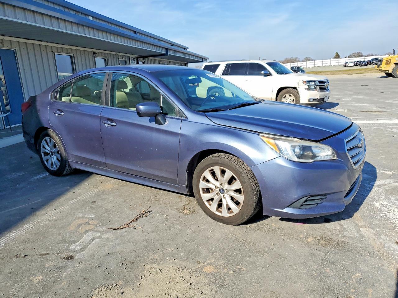 2017 SUBARU Legacy