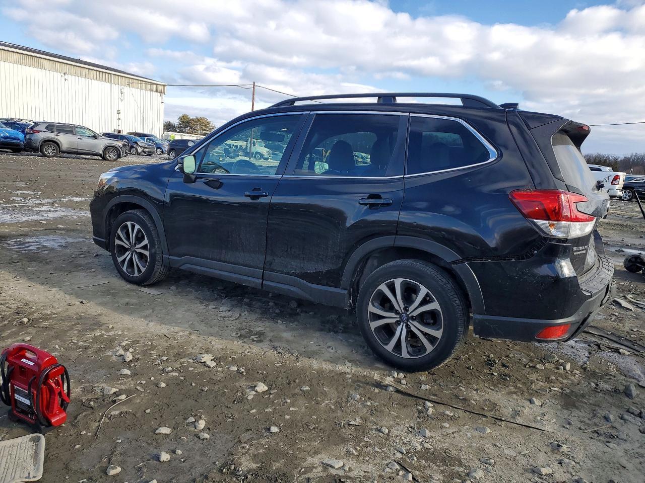 2021 SUBARU FORESTER
