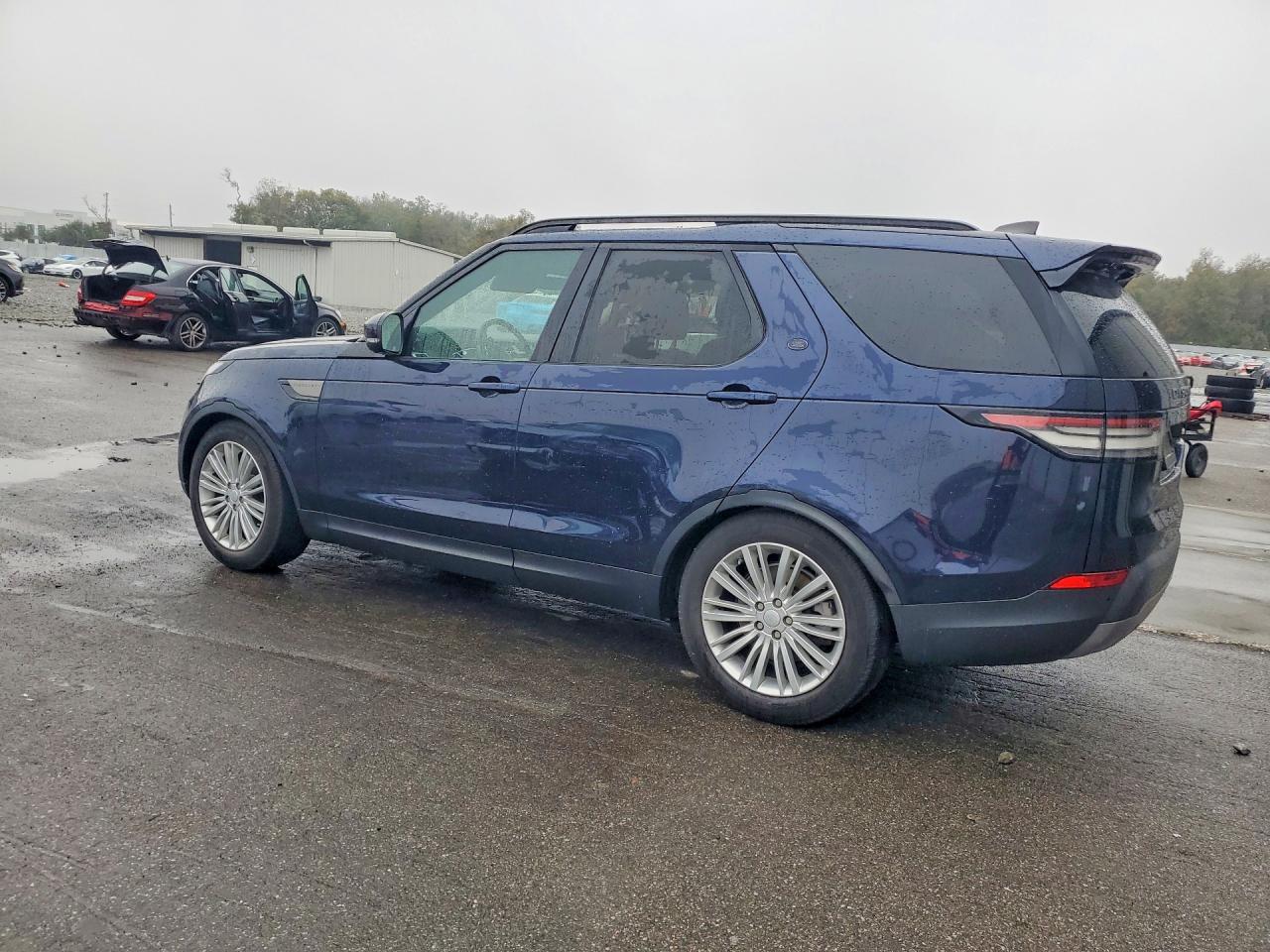 2017 LAND ROVER Discovery