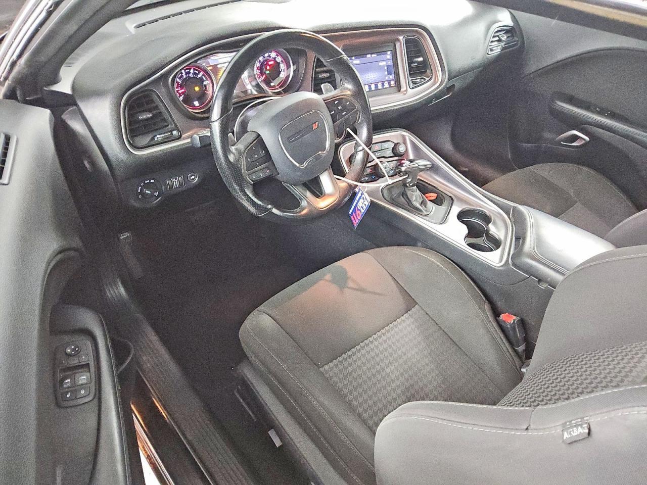 2019 DODGE Challenger