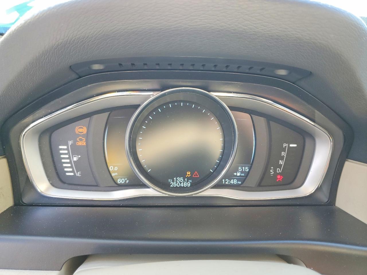 2015 VOLVO S80