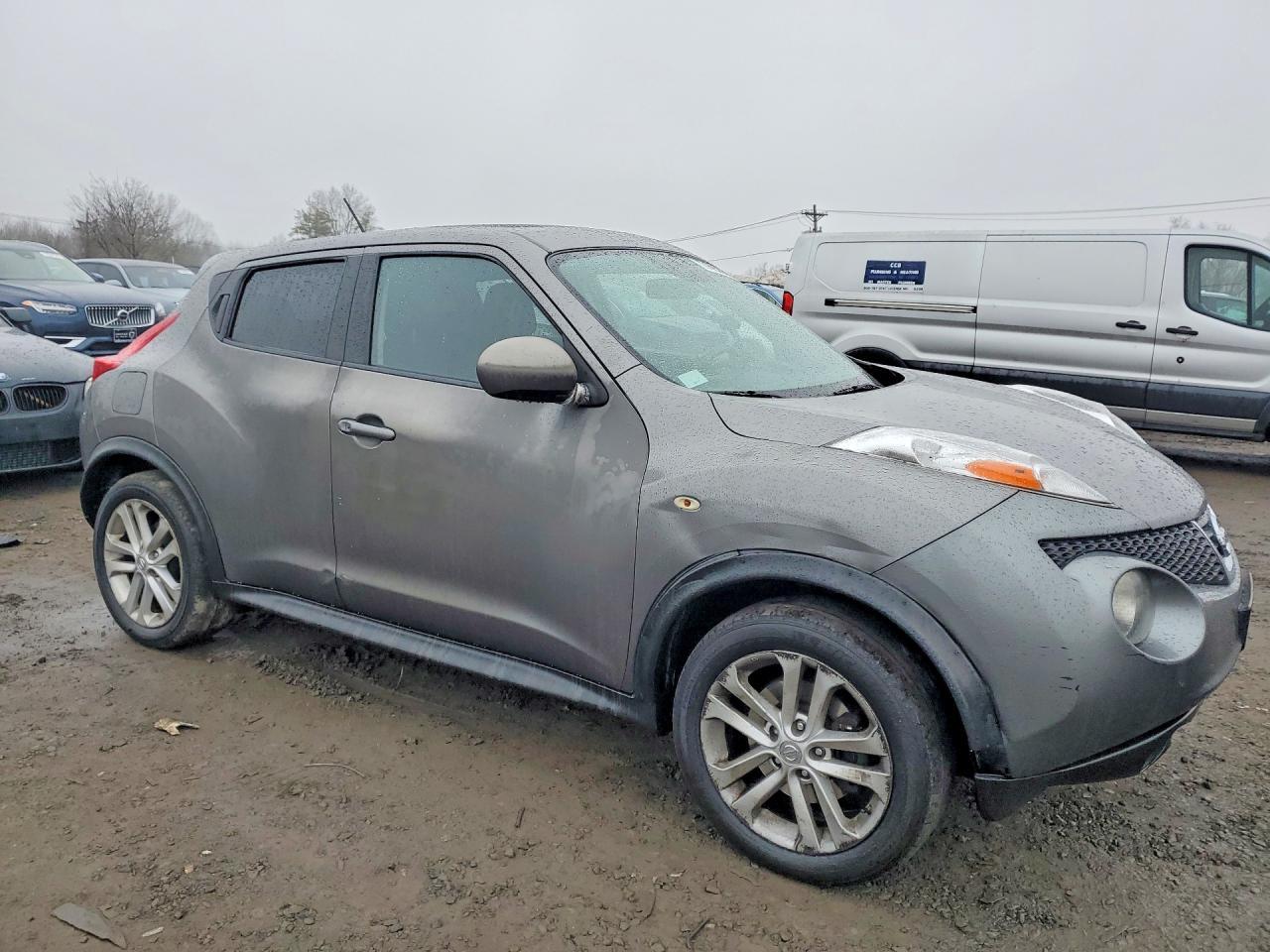 2011 NISSAN Juke