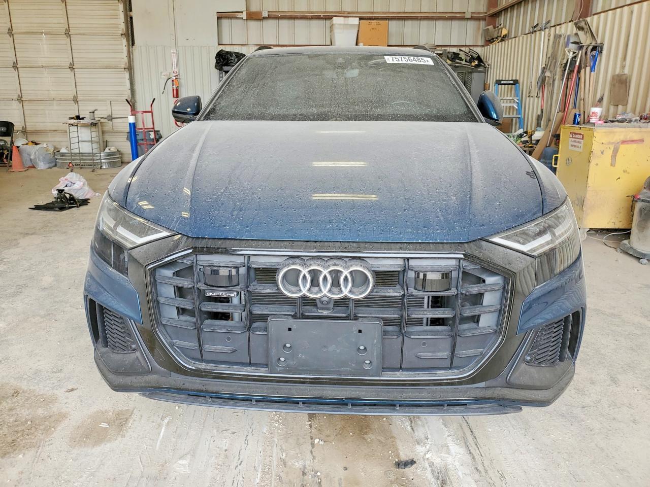 2022 AUDI Q8