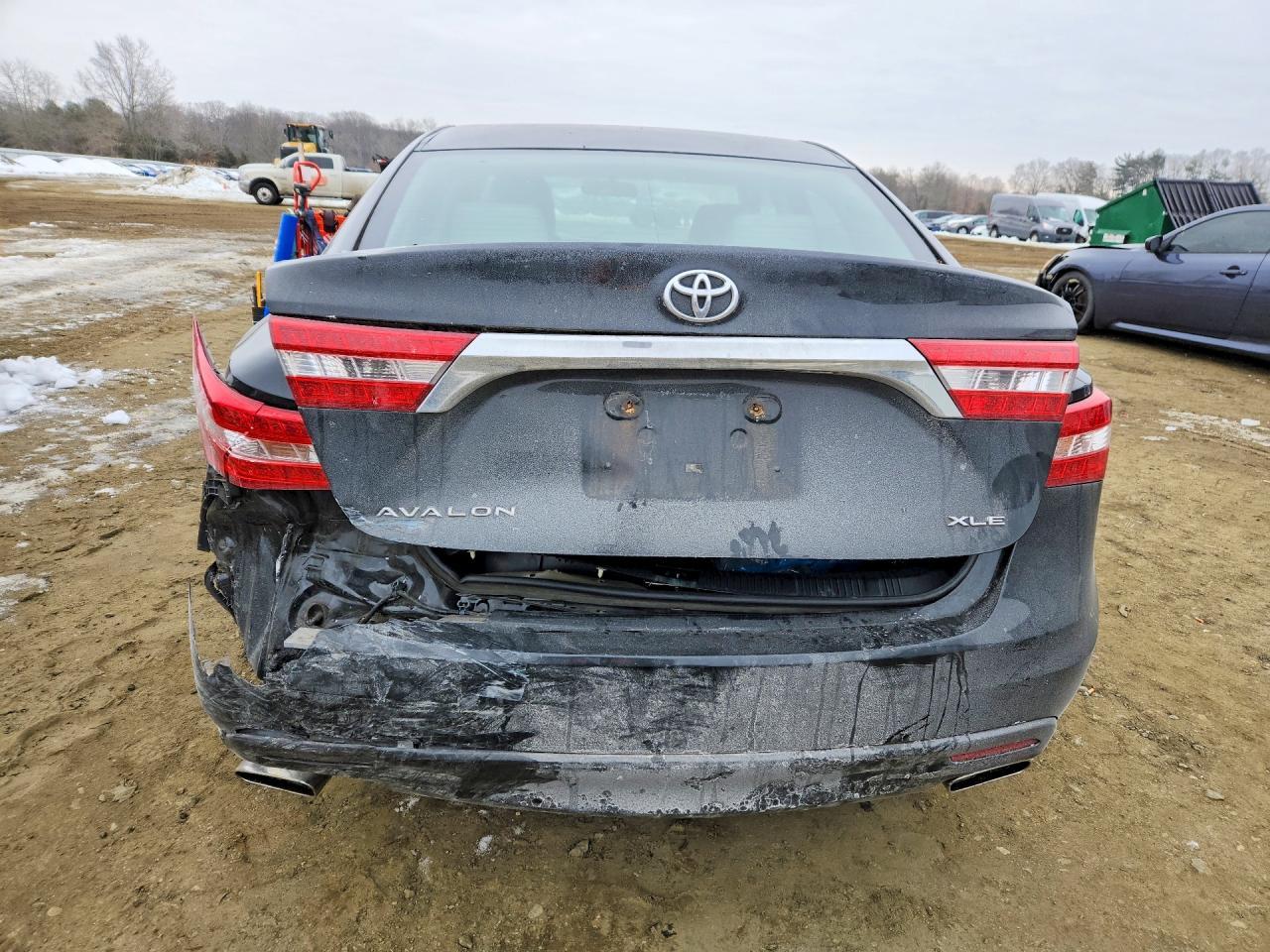 2013 TOYOTA Avalon